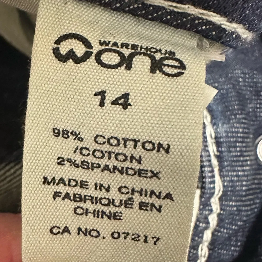 Warehouse Premium Denim Dark Blue Slim Embellished Denim Capris 14 - Picture 9 of 10